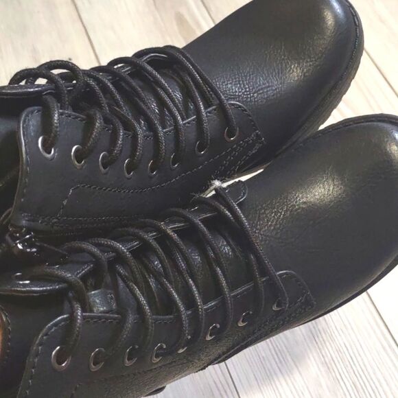 (56-1448) Amazon Essentials Women's Lace-Up Combat Boot Sz 5 - Picture 4 of 11